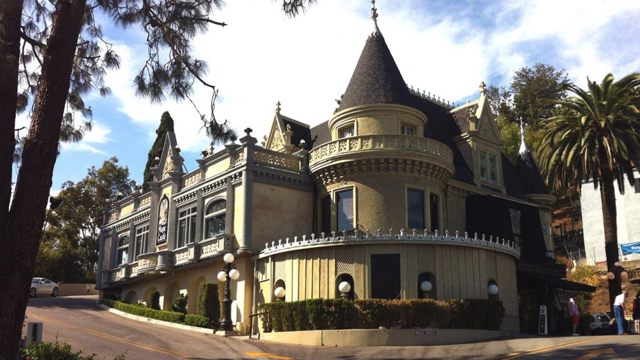 The Magic Castle Magicien lyon