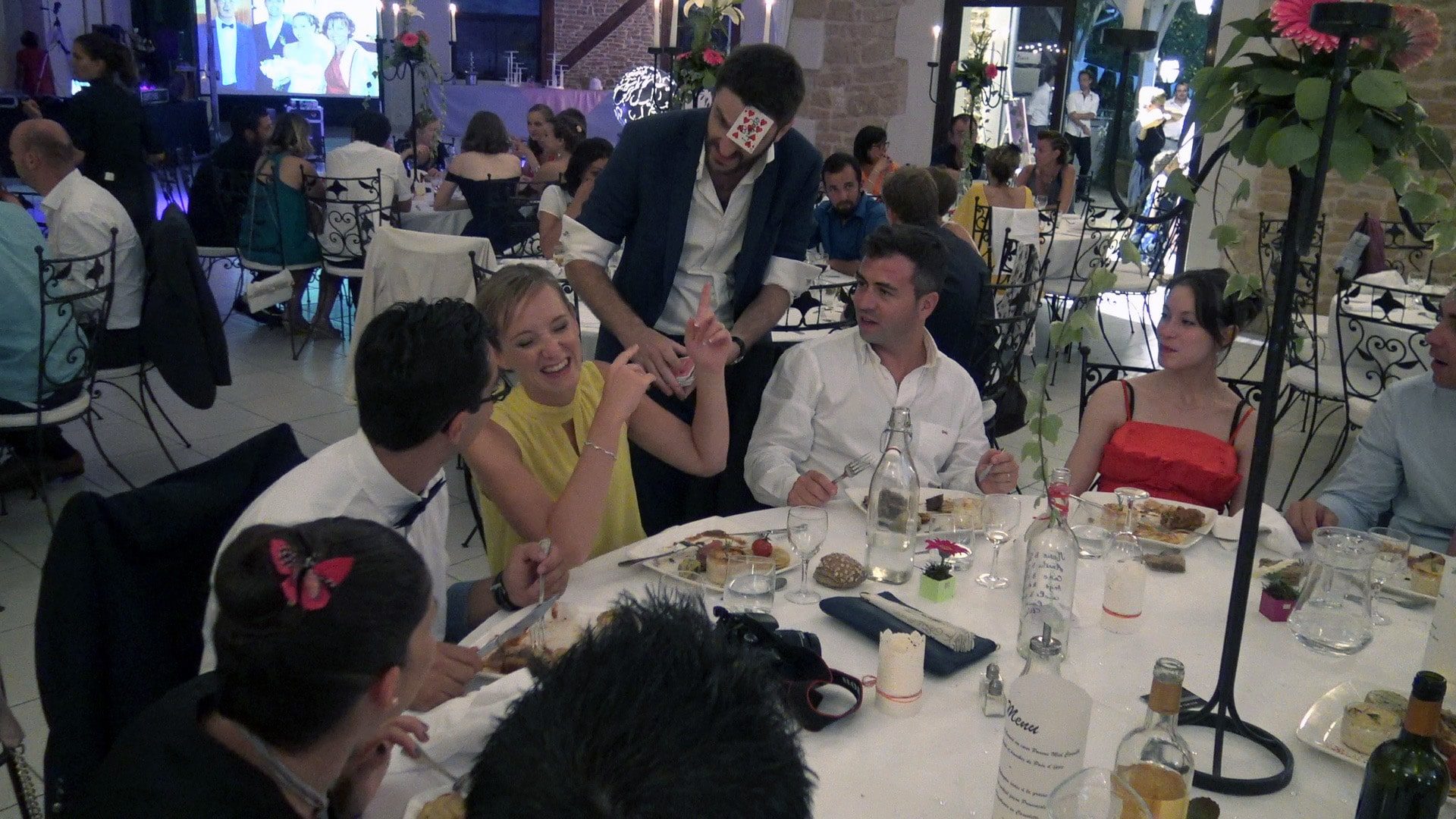 cropped-Magicien-Mentaliste-annecy-Mathieu-Grant.jpg